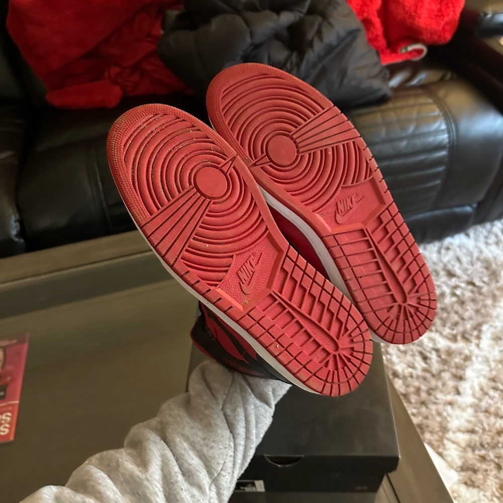 Jordan 1 Mid - Picture 7 of 8